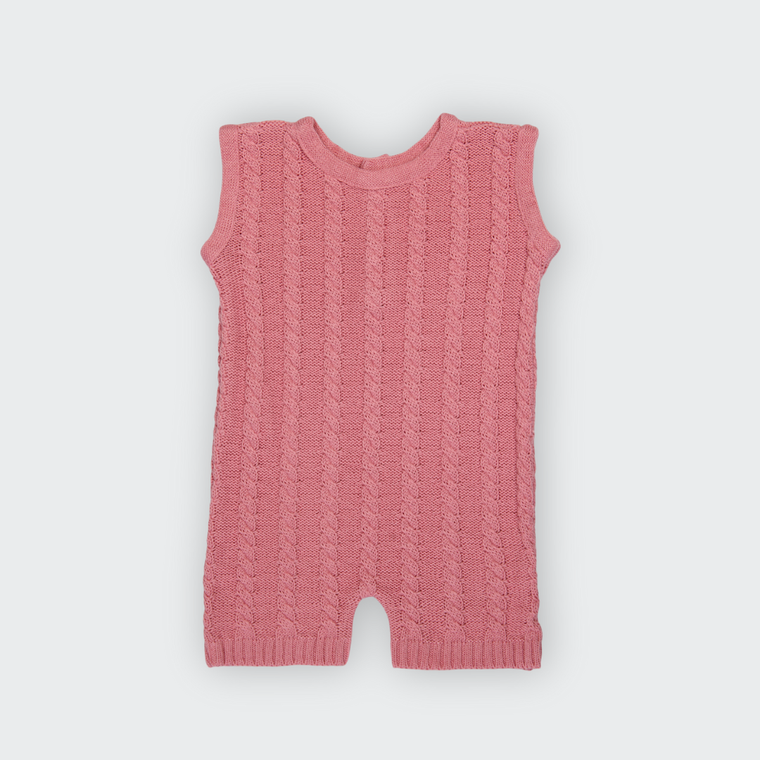 Jardineira Curta em Tricot Rosa - Bebê e Infantil