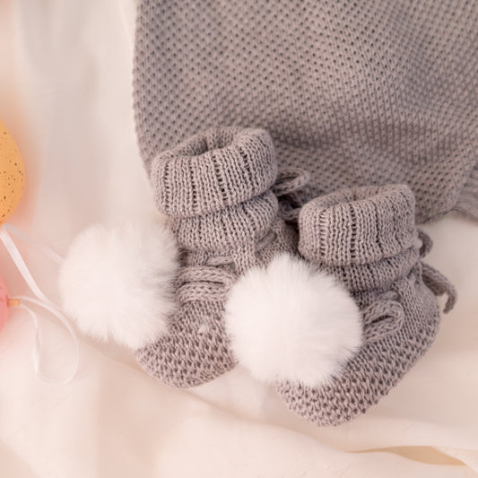 Sapatinho Tricô Pompom - Cinza