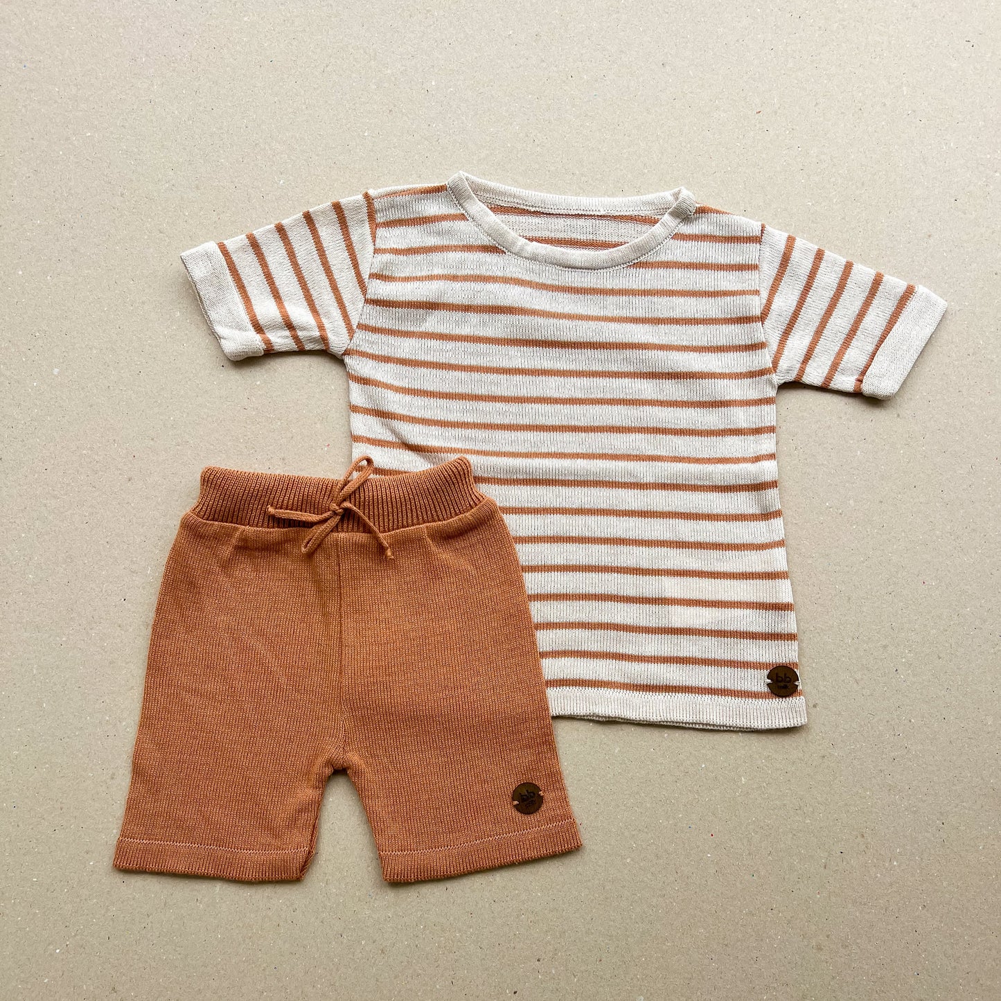 Conjunto em Tricot - Doce de Leite