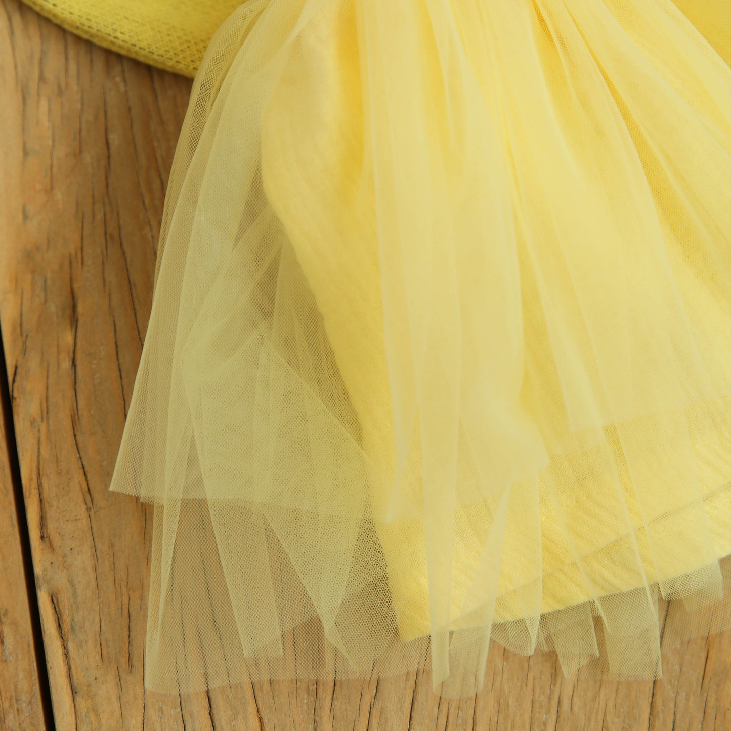Saia de Tule com Forro em Gaze Amarelo Brasil | Coleção Copa
