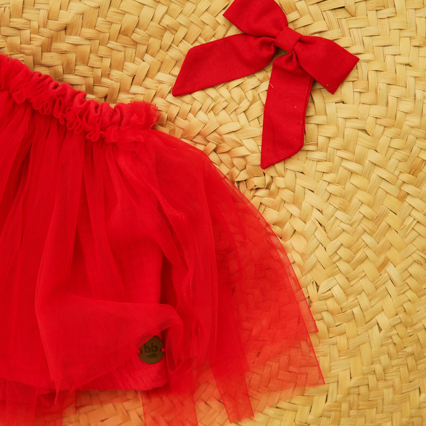 Saia de Tule com Forro em Gaze – Vermelha