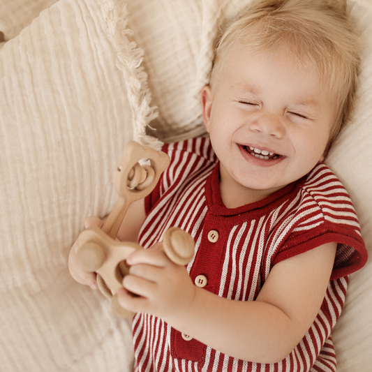 Macacão em Tricot Vermelho e Branco -  Bebê e Infantil